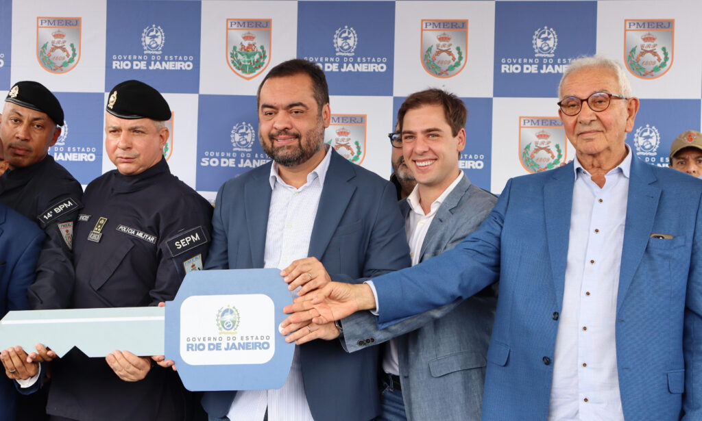 Mais segurança para a Zona Oeste. Solenidade de entrega de 29 viaturas para a polícia militar